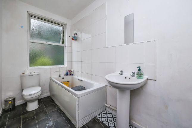 Terraced house for sale in Alberta Terrace, Forest Fields