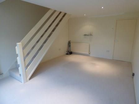 19, Hembury Close, Gloucester photo 5
