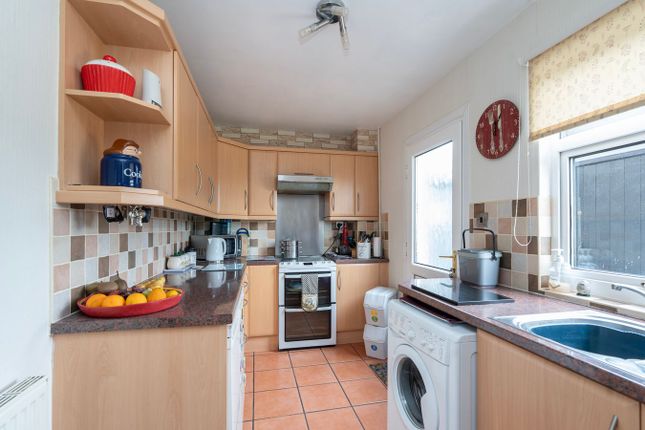11, Witham Drive, Lincoln photo 4