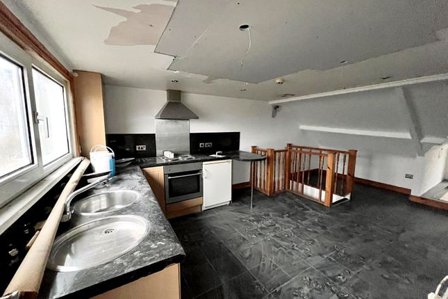 Flat for sale in London Road, Neath, Neath Port Talbot.