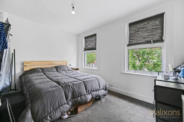 30 Tugela Road, Croydon photo 4