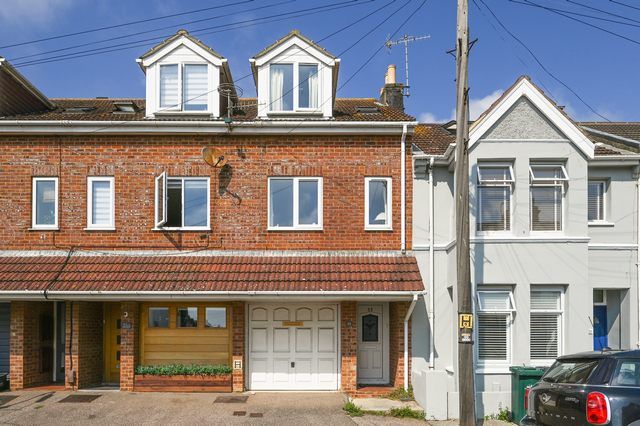 Thumbnail Terraced house for sale in Payne Avenue, Hove