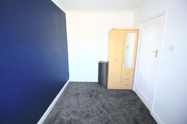 Semi-detached house to rent in Warley Avenue, Hayes, Middlesex