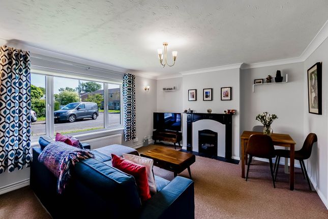 Flat for sale in Cherry Close, Milton