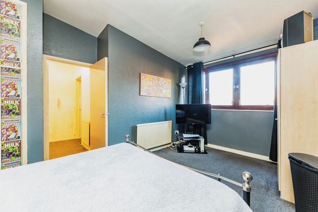 Property for sale in Fox Hill Crescent, Sheffield
