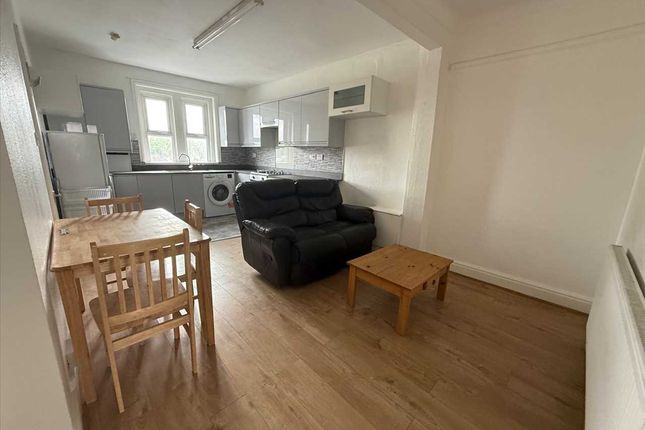 227A, Deansbrook Road, Edgware photo 4