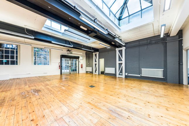 Office to let in Playhouse Court, 62 Southwark Bridge Road, London