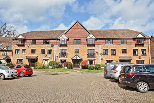 Thumbnail Flat to rent in Dorchester Court, Oriental Road, Woking