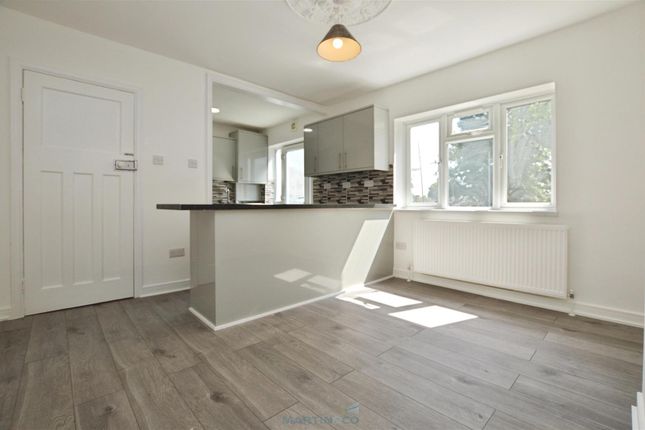 61, Ewart Road, Chatham photo 4