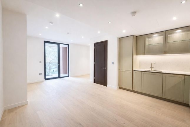 Plot 8.3.4, 286, Edgware Road, London photo 2