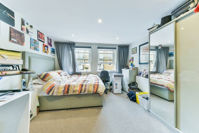 8 Balmoral Court, 40, Merrow Street, London photo 4