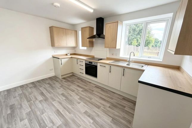 89 Lang Avenue, Barnsley photo 2