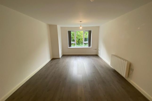 10 Lincoln House, Beck View Way, Shipley photo 2