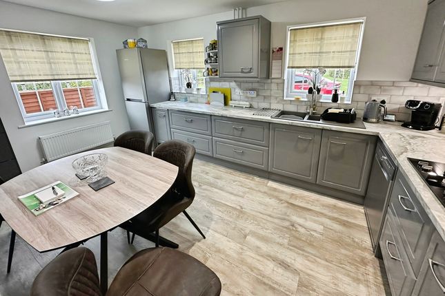5 Kempston Road, Bourne photo 4
