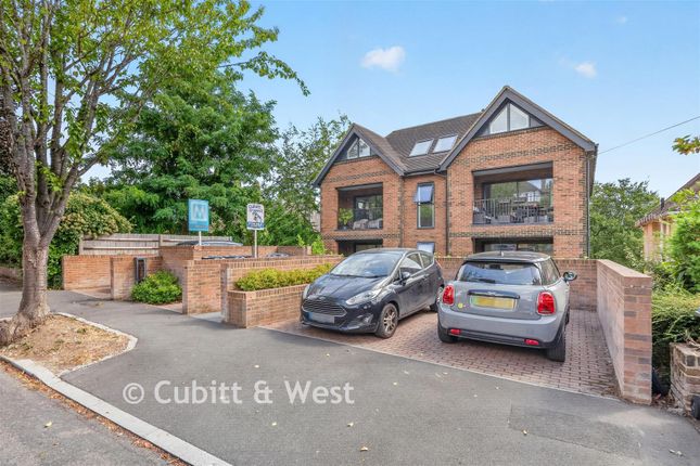 1-bed flat on Kyle Court, Woodcrest Road, Purley, £265,000