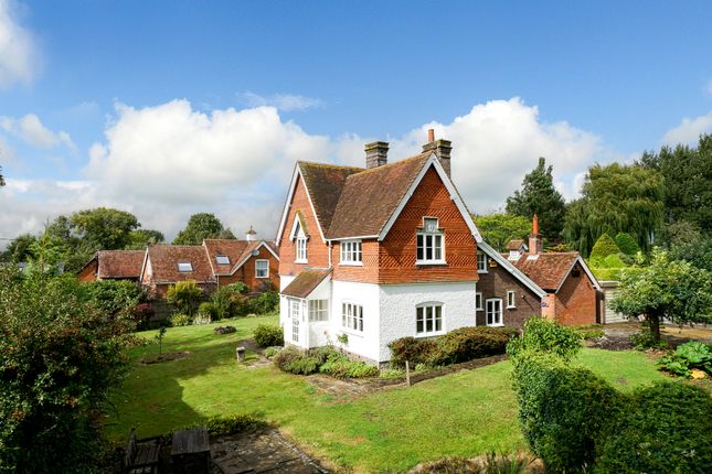 Gurneys Farm House, Watery Lane, Tring photo 3
