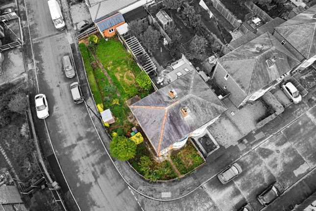 9, Kew Drive, Wigston photo 2