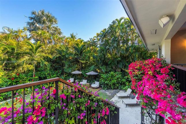 Property for sale in 7333 Vistalmar St, Coral Gables, Florida, 33143, United States Of America