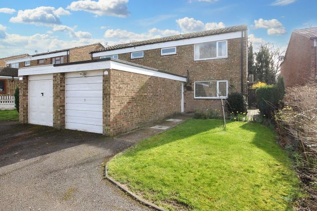 Semi-detached house to rent in Linnet Close, Letchworth Garden City