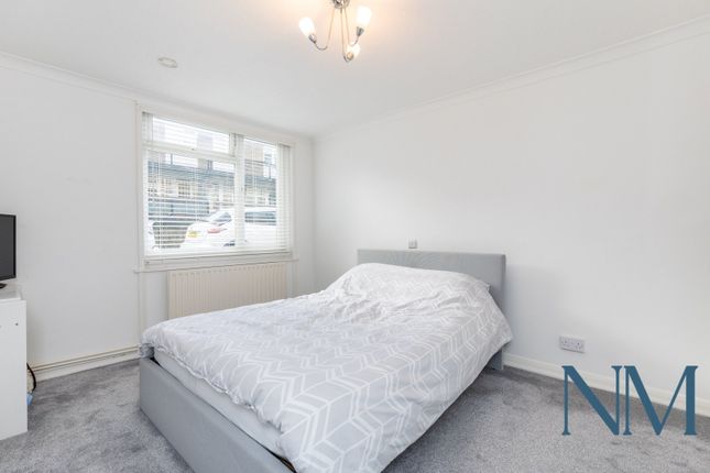 147 Hulverston Close, Sutton photo 4