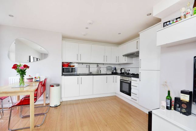 Thumbnail Flat for sale in Maryland Street, Stratford, London