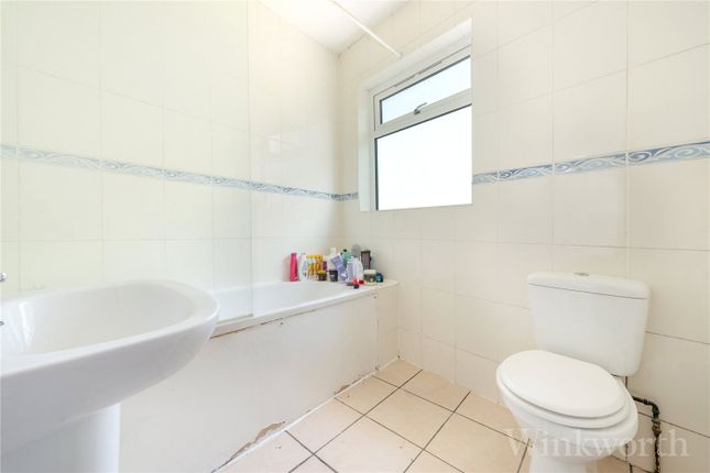 17, Barriedale, London photo 5