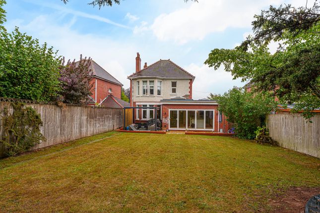 10 The Coldra, Newport photo 4