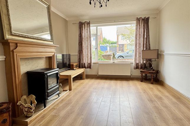 48, Congreve Road, Ipswich photo 2