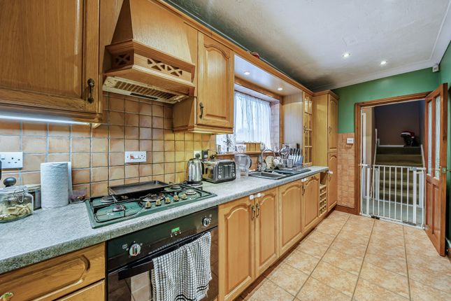 3, Russet Road, Gloucestershire photo 3