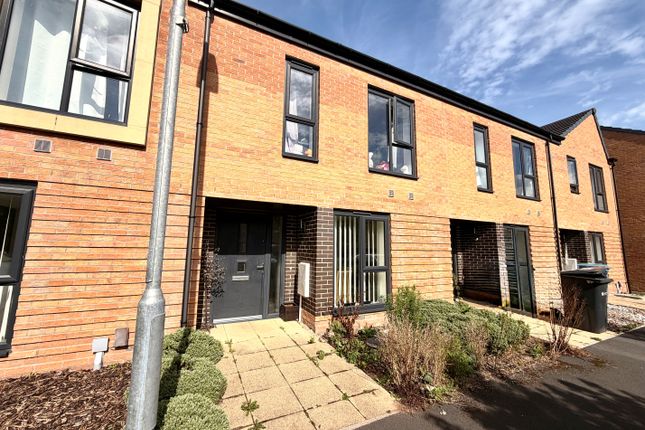 3-bed house on 27, Warrington, £1,064/mo