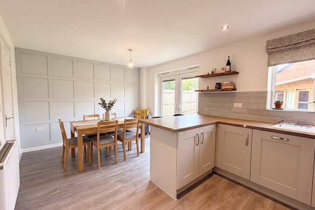 25, Chaffinch Drive, Loughborough photo 4