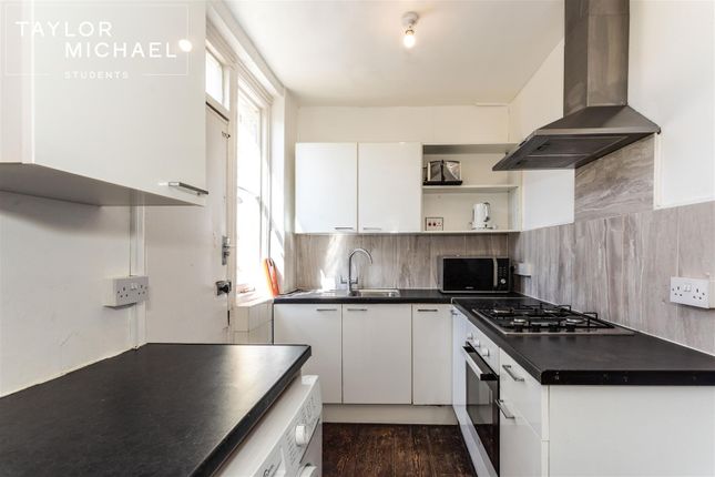 5 Bedroom Terraced in BN2 3AT