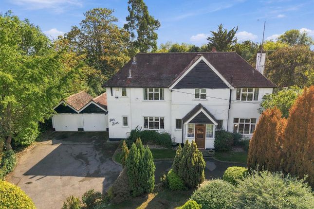 Pettits House, Mountnessing Lane, Brentwood photo 4