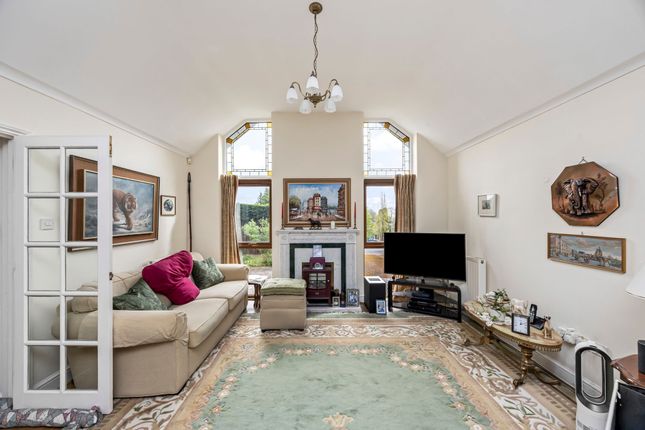3 Fairmount Briar Croft Road, Crowborough photo 2