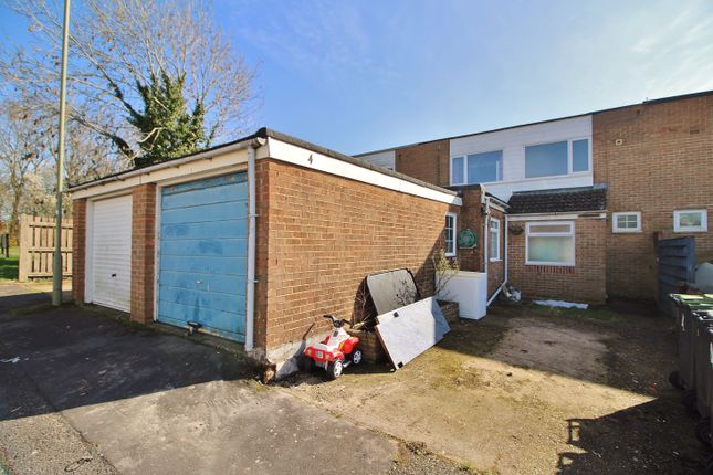 4-bed house on 4, Abbas Green, Havant, £235,000
