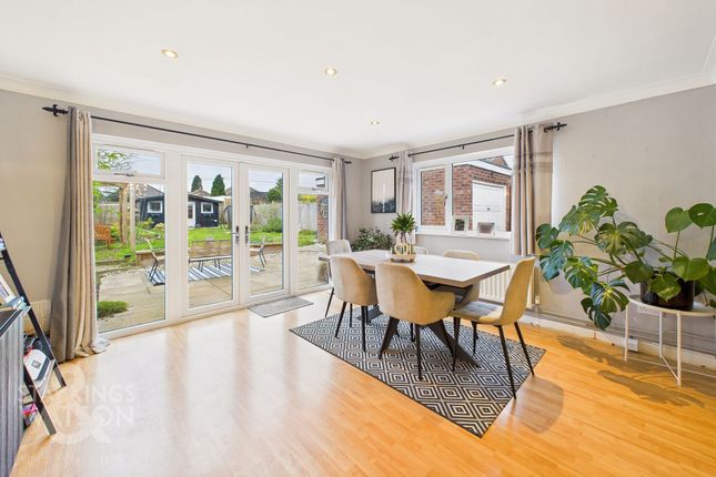174 Gunton Lane, Norwich photo 4