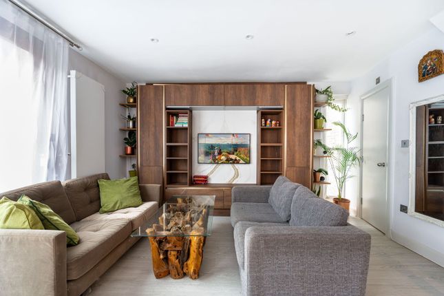Colville Terrace, Notting Hill photo 4