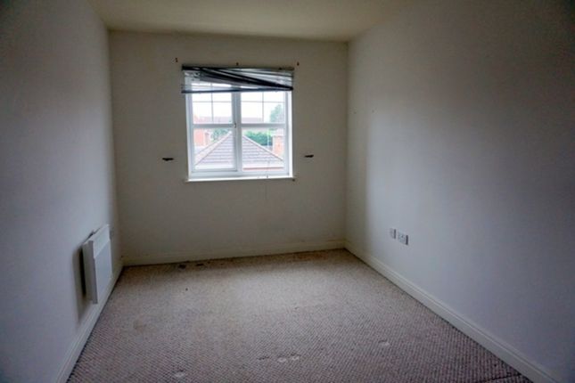 Flat for sale in October Drive, Liverpool, Merseyside