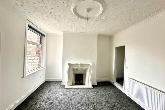 16, Mersey Road North, Manchester photo 3
