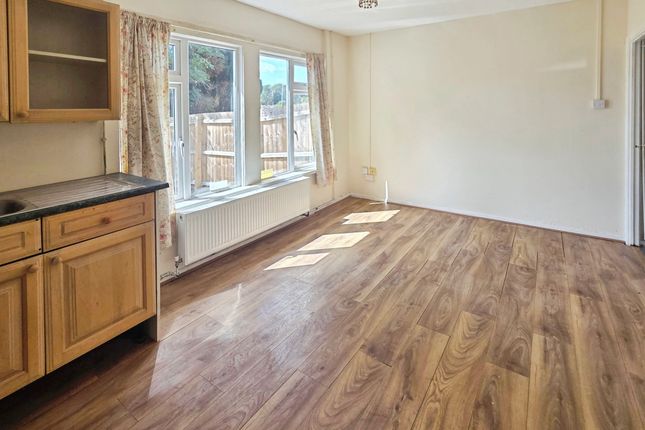 75, Orford Road, Swaffham photo 2