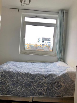 Flat 11, 40, Wrights Road, London photo 5