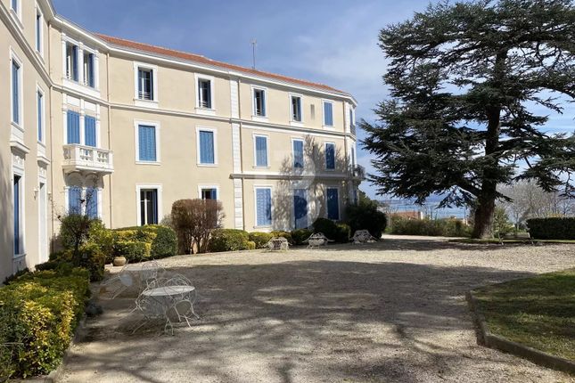 Apartment for sale in La Seyne-Sur-Mer, 83500, France