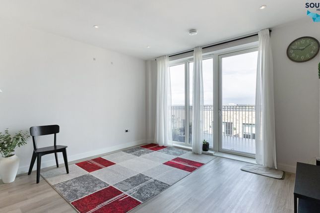 Verbena House, 7 Samara Drive, Southall, London photo 4
