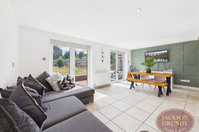 17, Ashby Road, Daventry photo 3