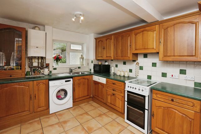 Tatwin Crescent, Southampton photo 3