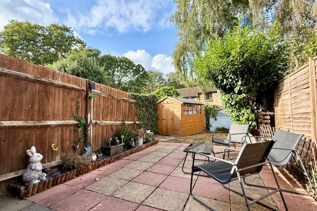 8, Upavon Gardens, Bracknell photo 4