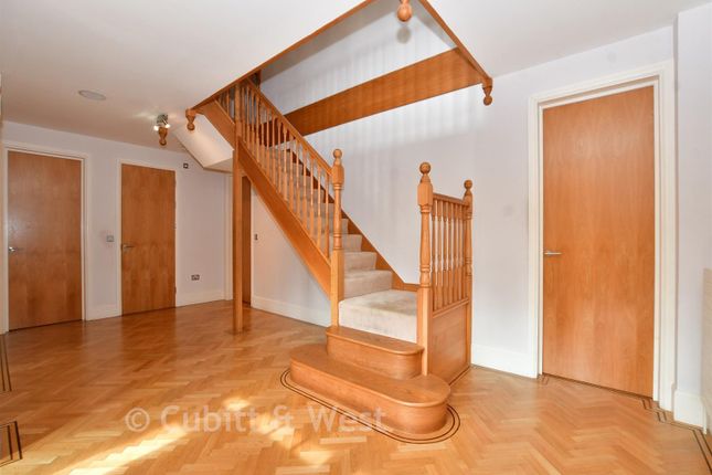 5-bed detached on Watergate, The Warren, Kingswood, £1,675,000