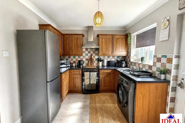 69, New Street, Carcroft, Doncaster photo 5