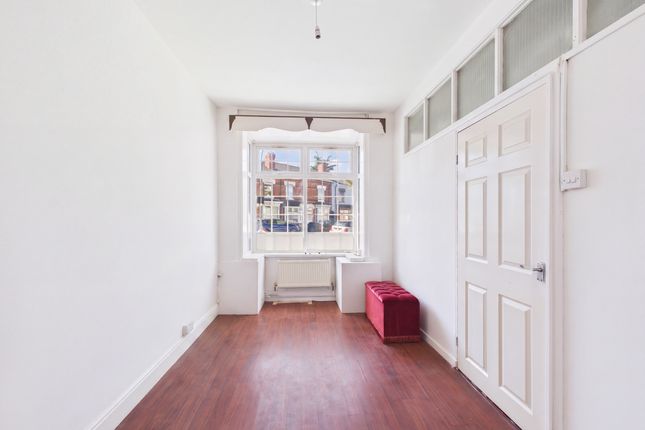 4, Maidstone Road, Birmingham photo 2