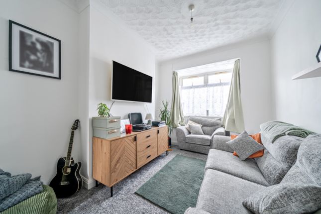 10, Clerke Street, Cleethorpes photo 3